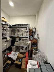 Hong Lim Complex (D1), Retail #598089301